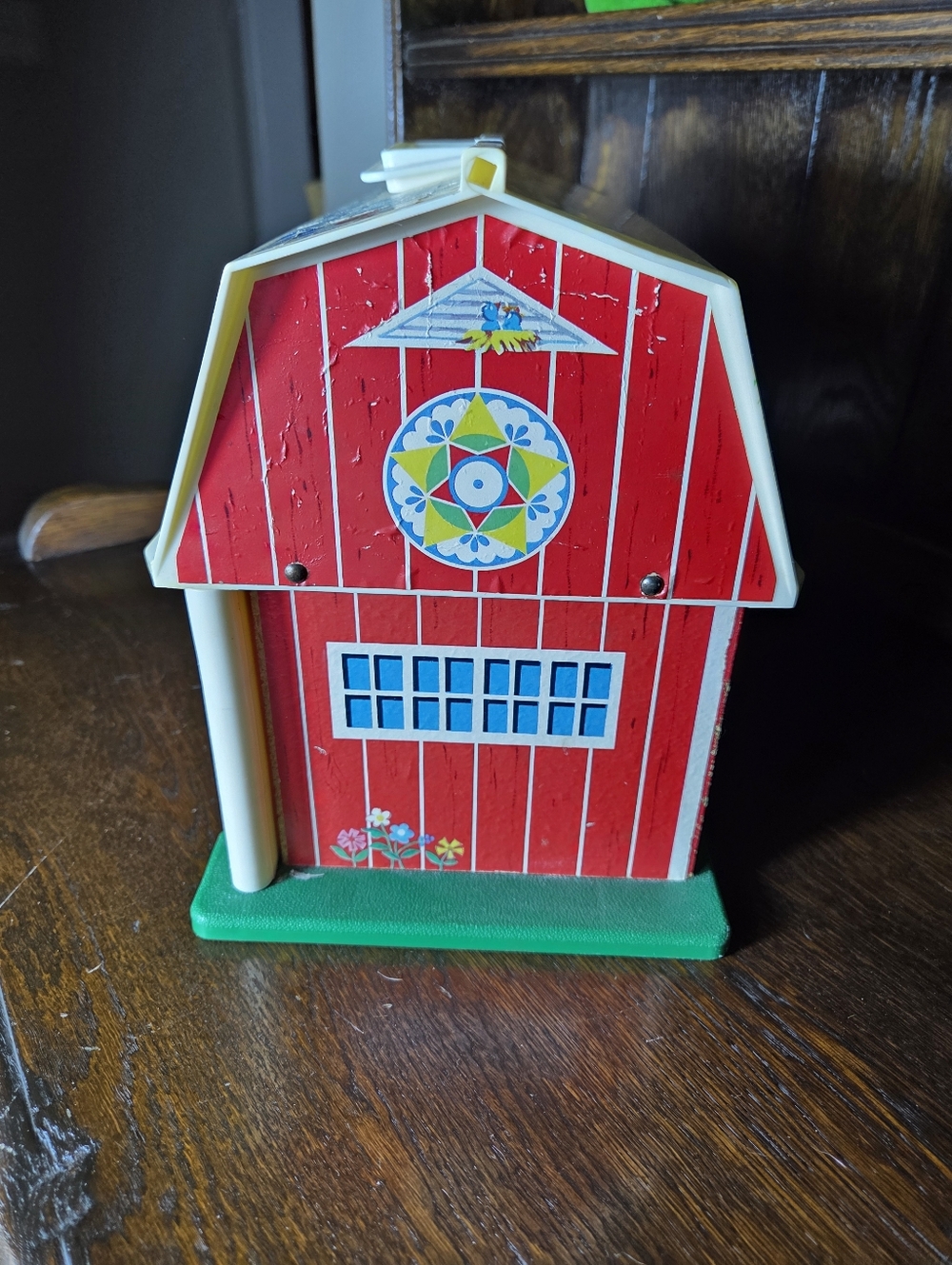 Fisher-Price Red, Yellow and Orange Classic Farm Playset with Figures - Picture 8 of 13